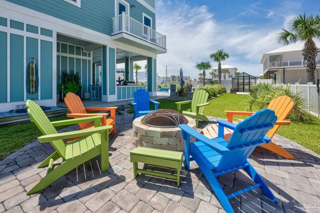 7376 Gulf Blvd, House other with 4 bedrooms, 4 bathrooms and 1 parking in Navarre FL | Image 17