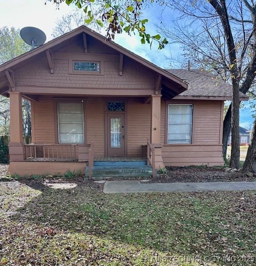 723 Locust St, Durant, OK, 74701-3946 | Card Image
