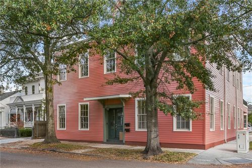 600 Pelican 600 Pelican Street, New Orleans, LA, 70114 | Card Image