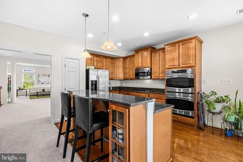 p-5725 Callcott Way, ALEXANDRIA, VA, 22312-4087 | Card Image