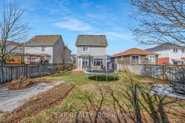 91 Mainprize Cres, House other with 4 bedrooms, 3 bathrooms and 4 parking in Mount Albert ON | Image 37