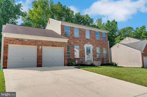 9802 Fox Run Dr, CLINTON, MD, 20735-3070 | Card Image