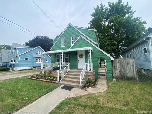 1809 Chestnut St, Port Huron, MI, 48060-5643 | Card Image