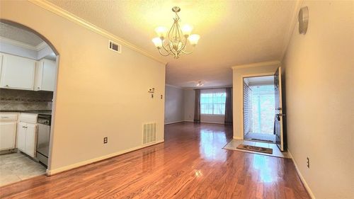 apt-228-7900 Westheimer Rd, Houston, TX, 77063-3010 | Card Image