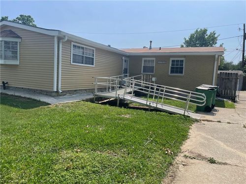 3908 Page Dr, Metairie, LA, 70003-1418 | Card Image