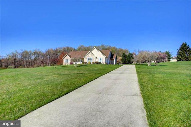 3 Brandon Ln, House other with 4 bedrooms, 4 bathrooms and null parking in Dillsburg PA | Image 6