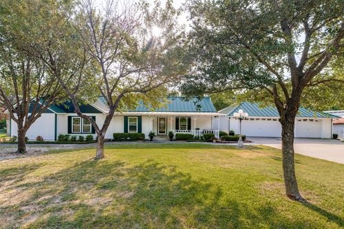1020 Winningkoff Rd, Lucas, TX, 75002-8202 | Card Image