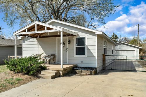 217 N Tracy St, Wichita, KS, 67212-2242 | Card Image