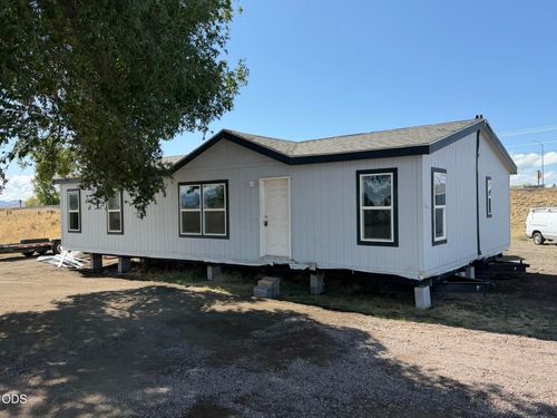 5555 Washburn Way, Klamath Falls, OR, 97603 | Card Image