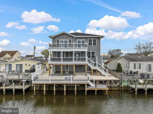 56 Gregg Dr, MANAHAWKIN, NJ, 08050-3705 | Card Image