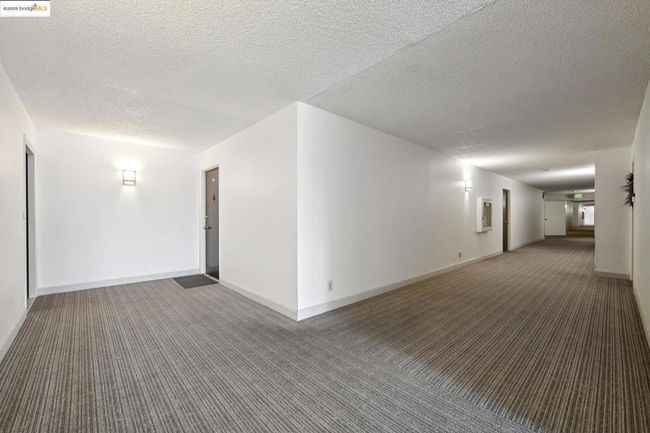 APT-320 - 960 Shorepoint Ct, Condo with 2 bedrooms, 2 bathrooms and 2 parking in Alameda CA | Image 49