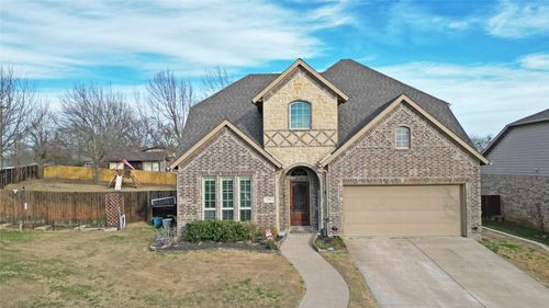 1901 Bay Laurel Dr, Weatherford, TX, 76086-6141 | Card Image