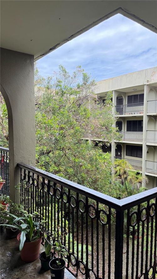 357-calle Sol Calle Del Sol, VIEJO SAN JUAN, PR, 00901-1448 | Card Image