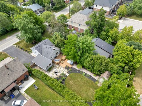 2387 Glenwood School Dr, Burlington, ON, L7R3R9 | Card Image