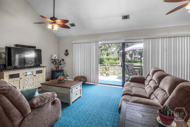 1020 Pine Point Ln Ne, Condo with 2 bedrooms, 2 bathrooms and null parking in Townsend GA | Image 5