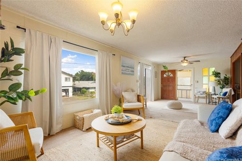 58-148 Wehiwa Pl, Haleiwa, HI, 96712-9754 | Card Image