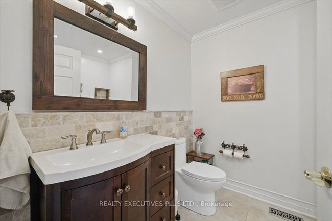 2935 Baseline Rd, House other with 5 bedrooms, 4 bathrooms and 10 parking in Saint-Pascal-Baylon ON | Image 18