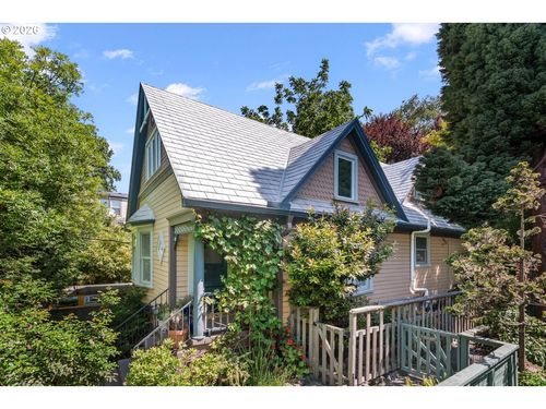 324 Se 13th Ave, Portland, OR, 97214-1403 | Card Image