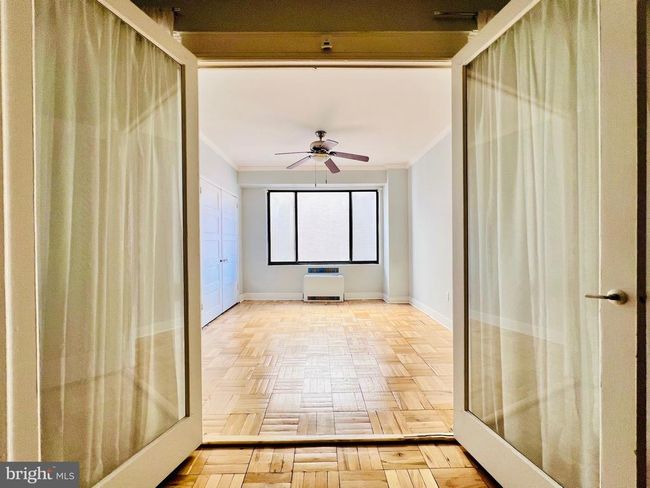 519 - 1 Scott Cir Nw, Condo with 1 bedrooms, 1 bathrooms and null parking in WASHINGTON DC | Image 5