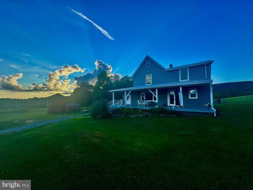 12 Oak Grove Cemetery Rd, Terra Alta, WV, 26764-6956 | Card Image