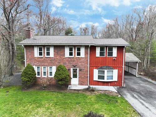 620 Ledge Rd, Seekonk, MA, 02771 | Card Image