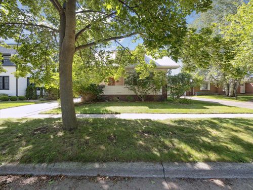 241 Anderson Ave, Croswell, MI, 48422-1029 | Card Image