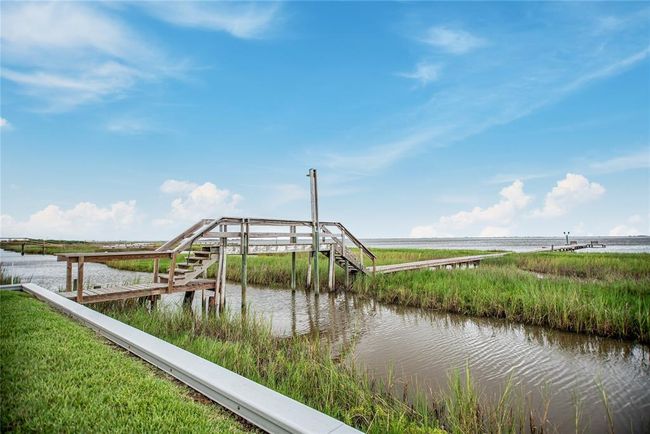 329 E Bayshore Dr, House other with 4 bedrooms, 2 bathrooms and null parking in Palacios TX | Image 25