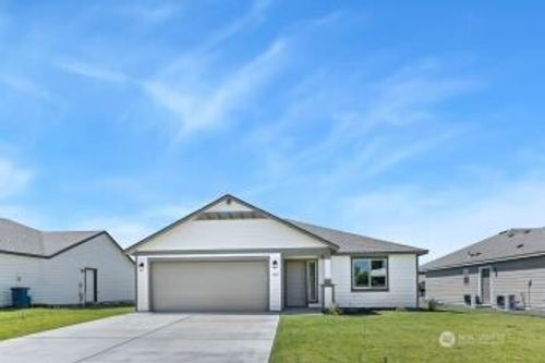 312 N Montana St, Moses Lake, WA, 98837-5510 | Card Image