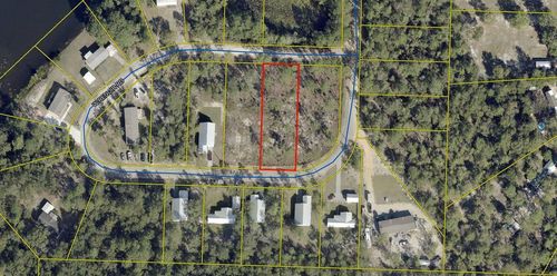 5 W Renoir Rd, Defuniak Springs, FL, 32433-7828 | Card Image