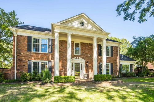 2243 W Glenalden Dr, Germantown, TN, 38139-5426 | Card Image