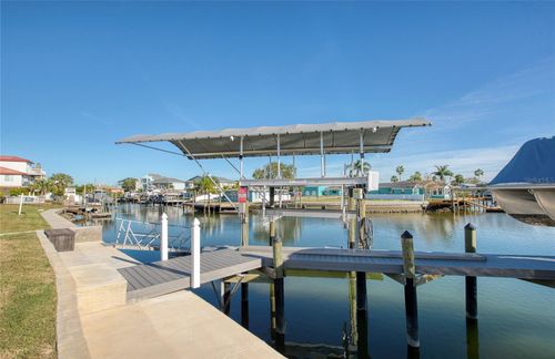 6514 Louise Ct, HUDSON, FL, 34667-1302 | Card Image