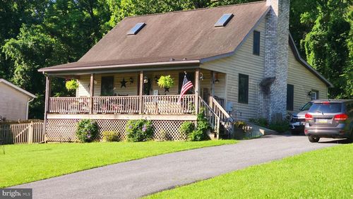 16 Hickory Trl, FAIRFIELD, PA, 17320-8498 | Card Image