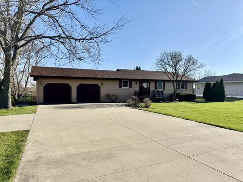 3449 E Cleveland St, Ladd, IL, 61329-9700 | Card Image
