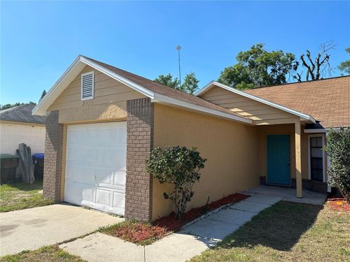 3933 Magnolia Lake Ln, Orlando, FL, 32810-2886 | Card Image