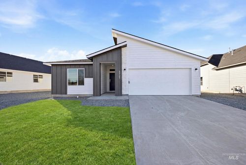 3721 W Piscina Dr, Meridian, ID, 83642-1536 | Card Image