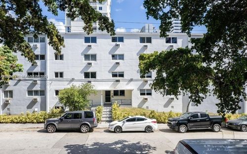 apt-203-143 Sw 9th St, Miami, FL, 33130-3552 | Card Image