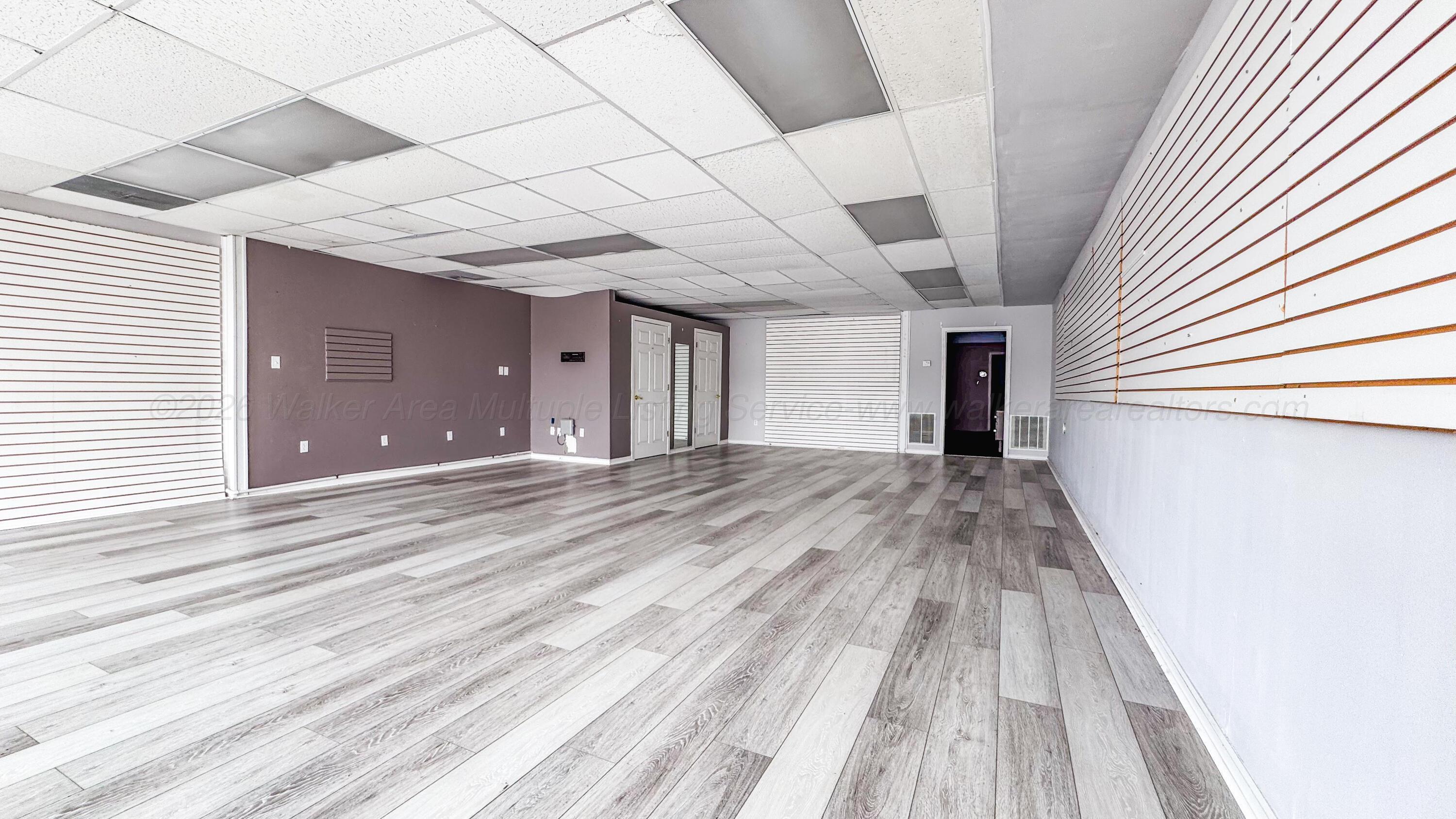 Commercial Sale in Hamilton 4