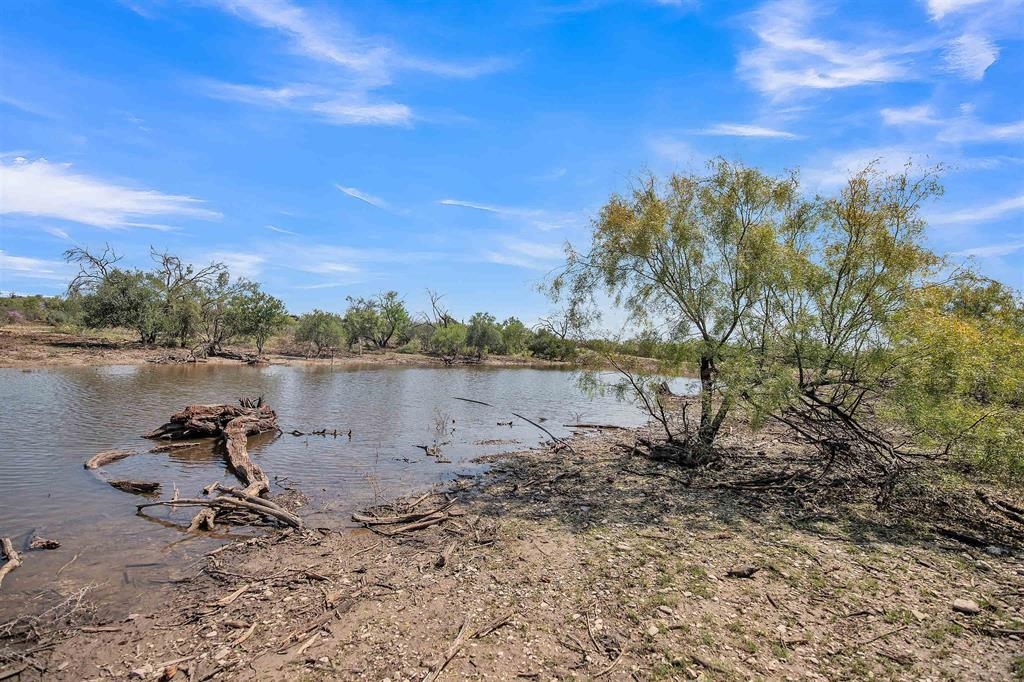 Land in Del Rio 4