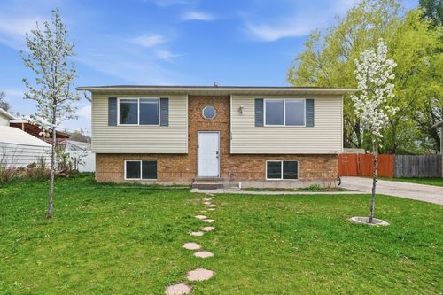 258 W 550 S, Logan, UT, 84321-5261 | Card Image
