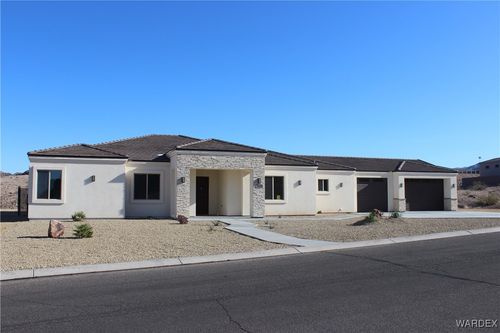 2905 Kolob Canyon Dr, Bullhead City, AZ, 86429-5429 | Card Image