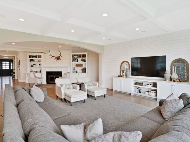 1428 Calcutta Ln, House other with 5 bedrooms, 6 bathrooms and 3 parking in Naperville IL | Image 30