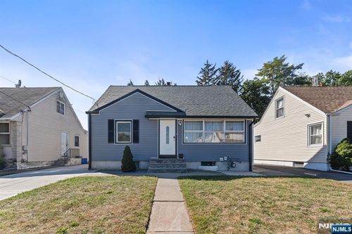 49 Ackerson Pl, Passaic, NJ, 07055-5325 | Card Image