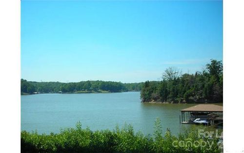 unit-d-13822 Queens Harbor Rd, Charlotte, NC, 28278-7319 | Card Image