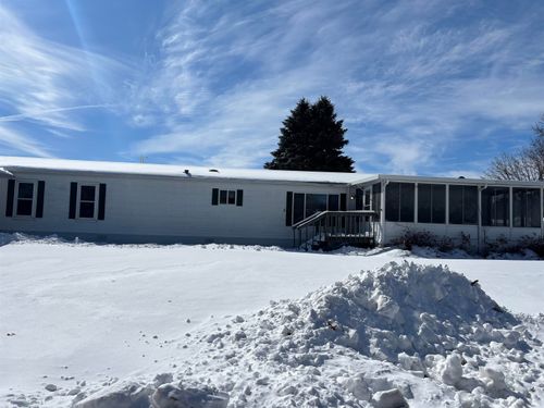 90-90 London Drive, Sparta, WI, 54656 | Card Image