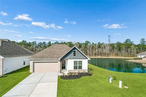 11321 Clover Knoll Dr, Covington, LA, 70433-7375 | Card Image