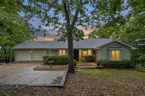 46 Acoma Dr, Branson West, MO, 65737-7304 | Card Image