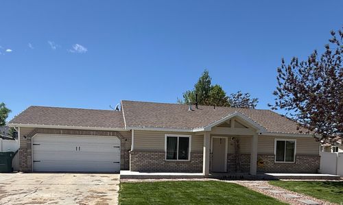 575 N 2300 W, Vernal, UT, 84078-8267 | Card Image