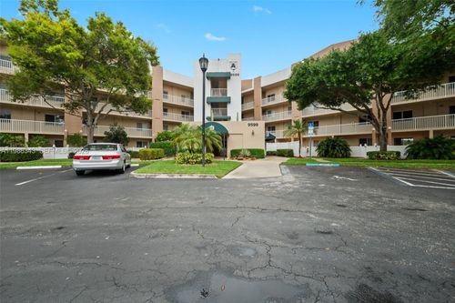 apt-a112-9599 Weldon Cir, Tamarac, FL, 33321-0929 | Card Image