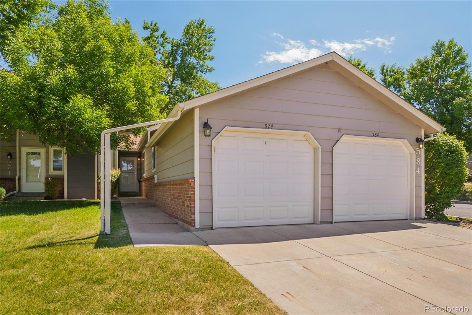 Crestline Ave, Littleton, CO 80120