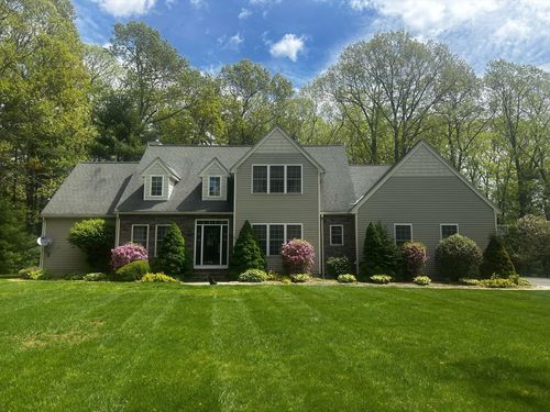 12 Cranberry Cir, Stow, MA, 01775-1252 | Card Image